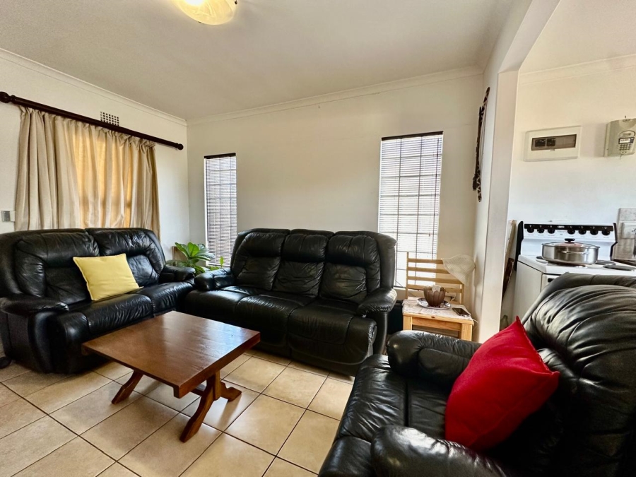 2 Bedroom Property for Sale in Bardale Village Western Cape